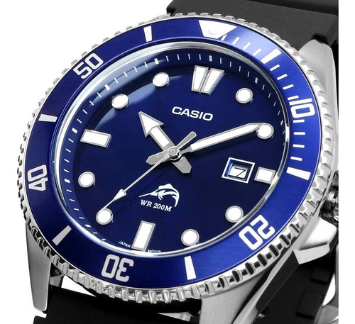Casio_Duro_Marlin_blue_MDV106B-2AV_sapphire_crystal